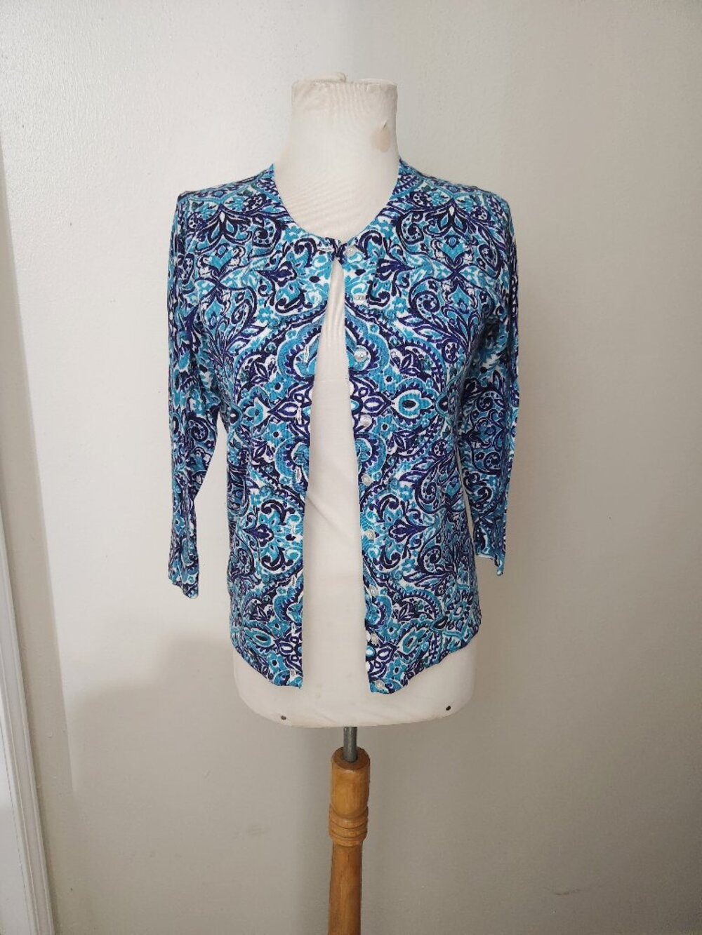 Roz &Ali 3/4 sleeve lightweight sweater sz XS